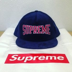 Supreme Dotted Arc 5-Panel Hat